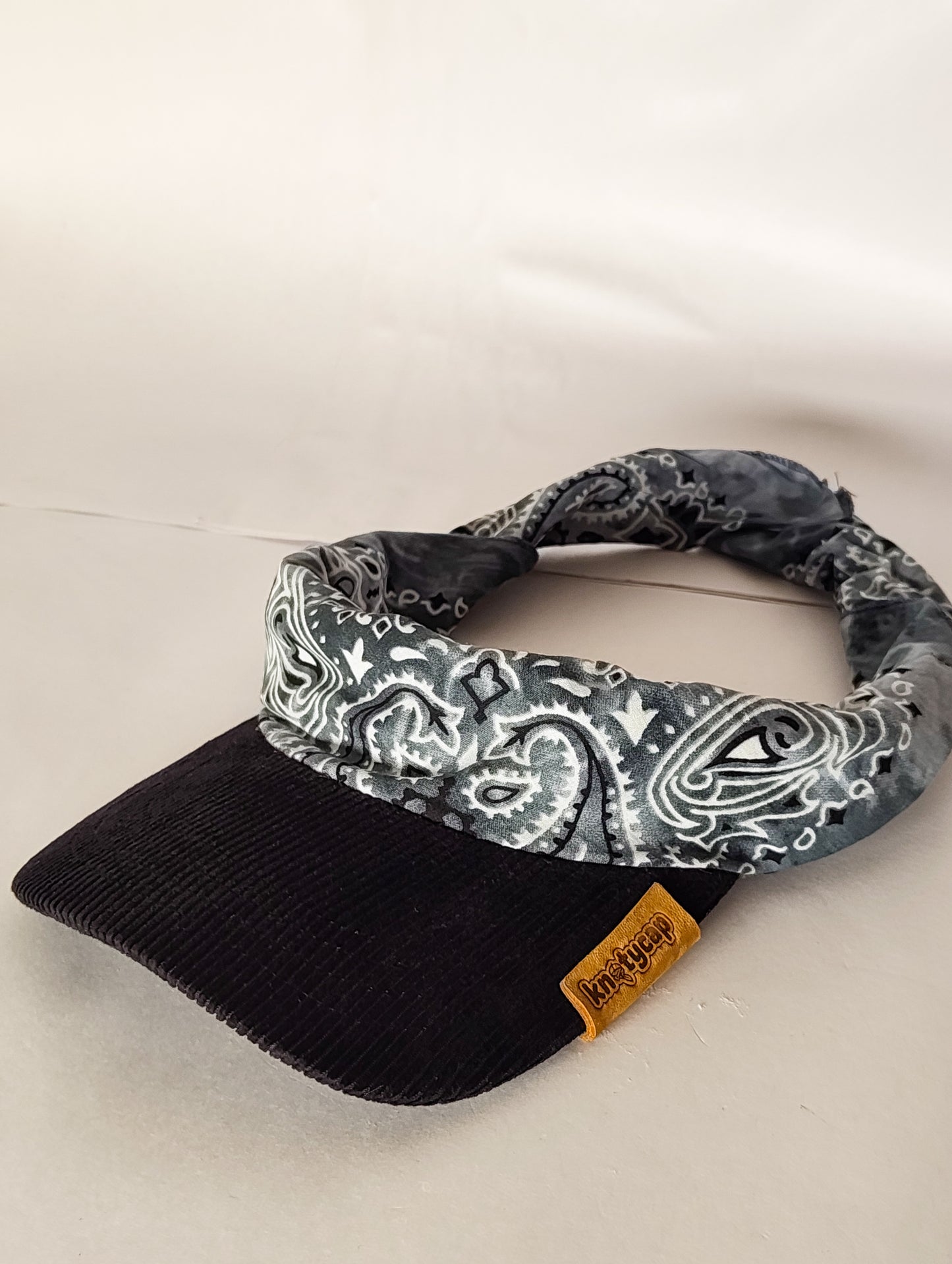 Kapri™ – Black Corduroy Brim × Misty Grey Printed Bandana (OG Drop)
