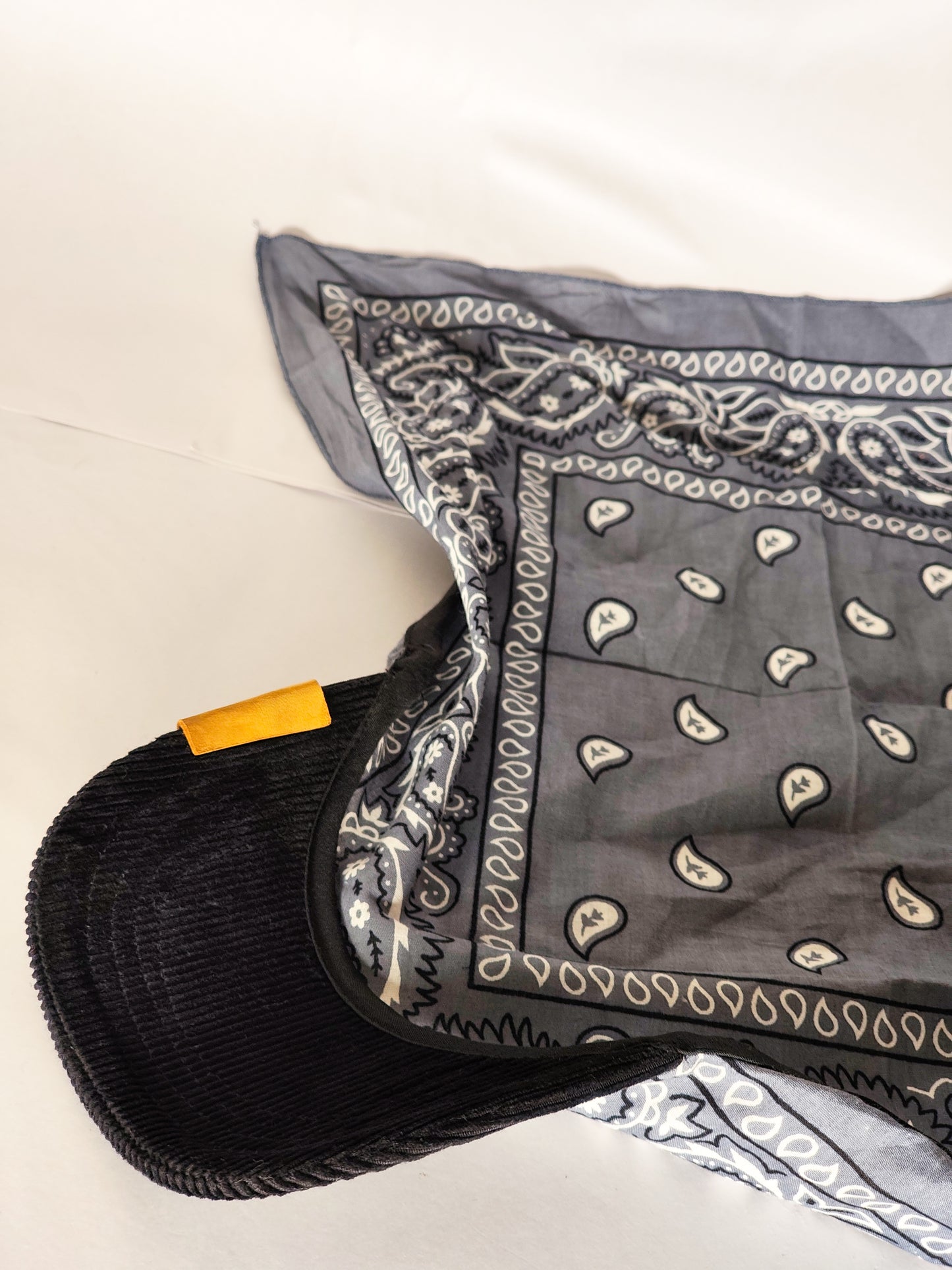 Kapri™ – Black Corduroy Brim × Grey Printed Bandana (OG Drop)