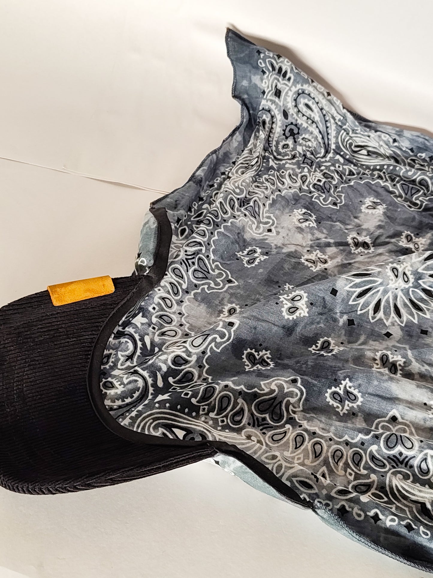 Kapri™ – Black Corduroy Brim × Misty Grey Printed Bandana (OG Drop)